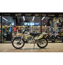 Мотоцикл AVANTIS FX 250 Lux (172MM, возд.охл.) ПТС 2019